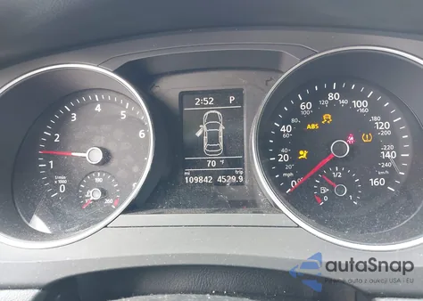 2017 Volkswagen Jetta 1.4T Se z USA, uszkodzony, nr VIN 3VWDB7AJXHM368476